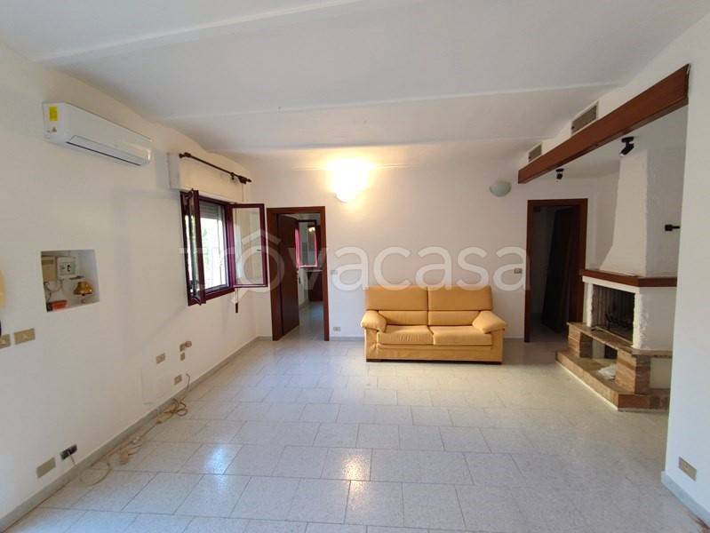 casa indipendente in vendita a Bondeno