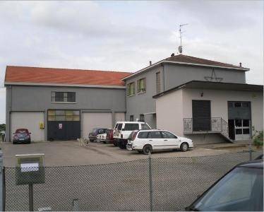 locale commerciale in vendita a Bondeno