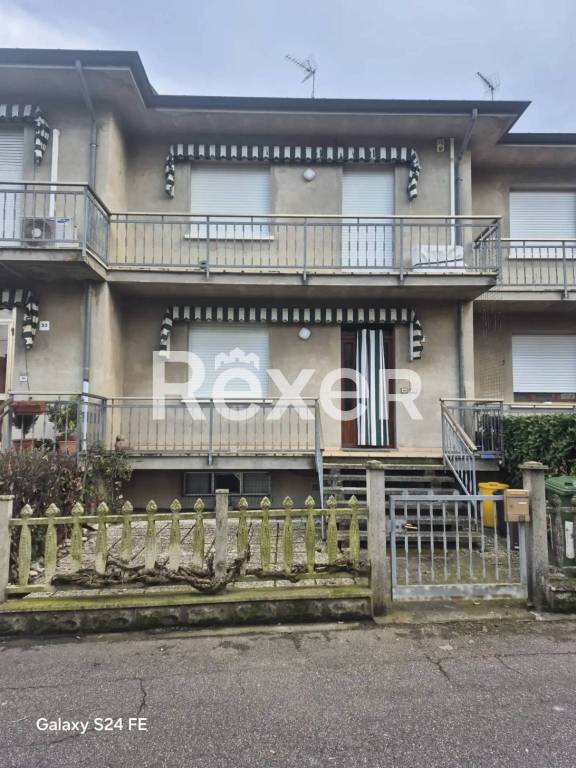 casa indipendente in vendita a Bondeno