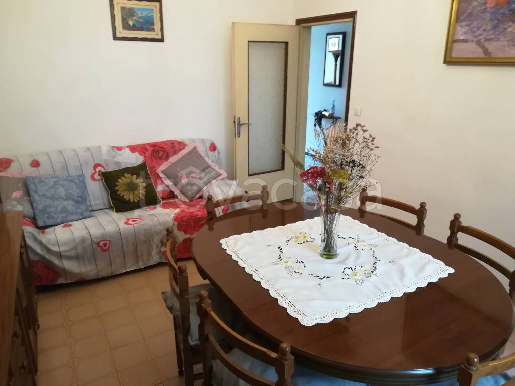 casa indipendente in vendita a Bondeno