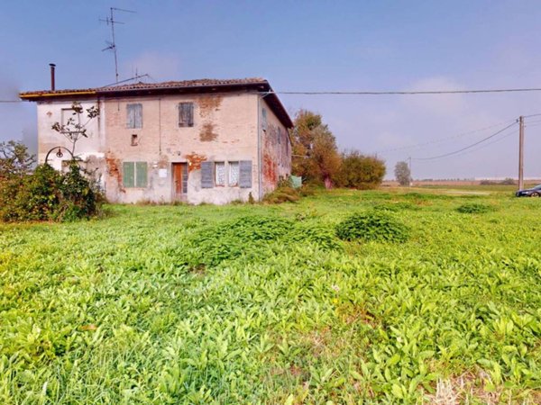 intera palazzina in vendita a Bondeno