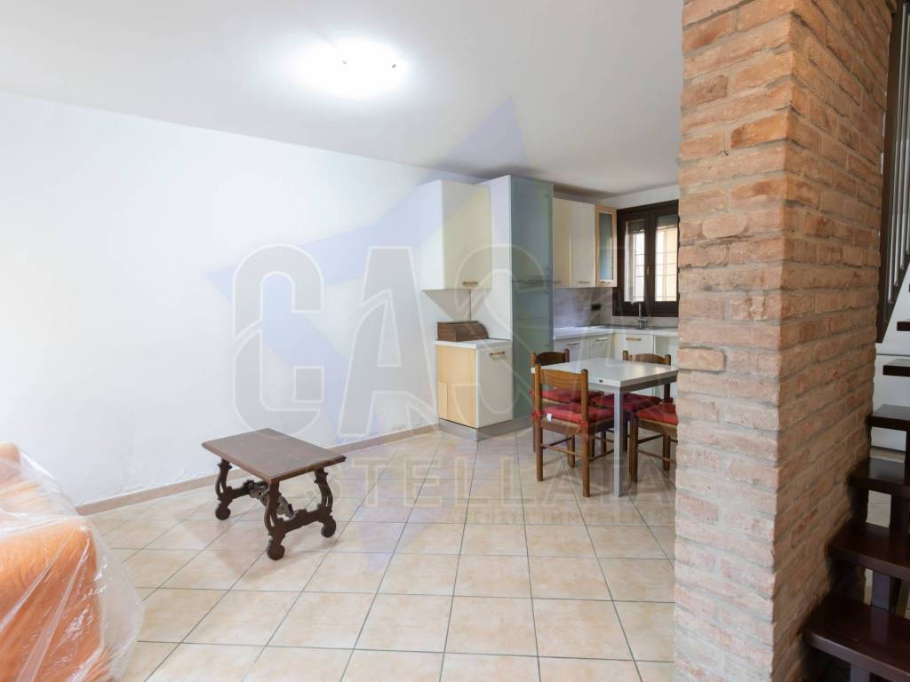 casa indipendente in vendita a Bondeno