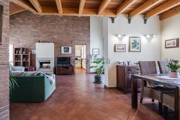 casa indipendente in vendita a Bondeno