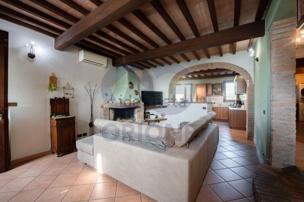 casa indipendente in vendita a Bondeno