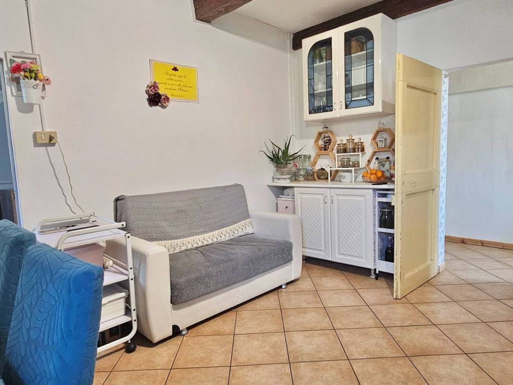 casa indipendente in vendita a Bondeno