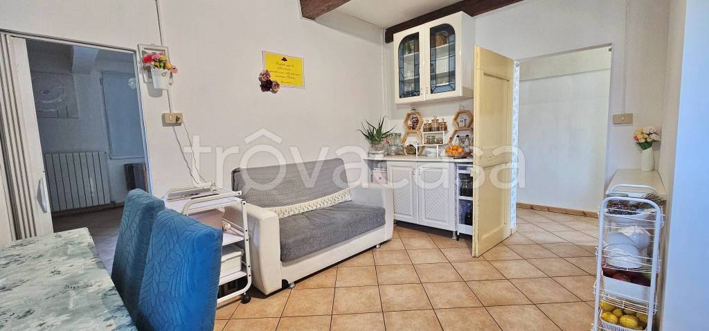 casa indipendente in vendita a Bondeno
