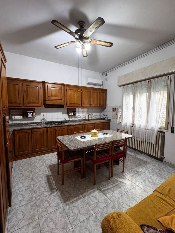 casa semindipendente in vendita a Bondeno