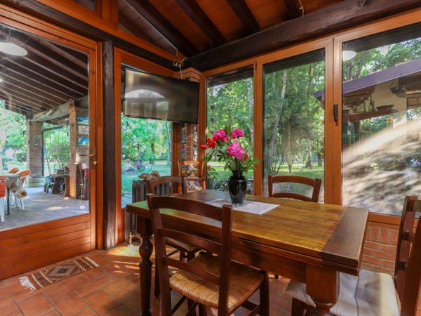 casa indipendente in vendita a Bondeno
