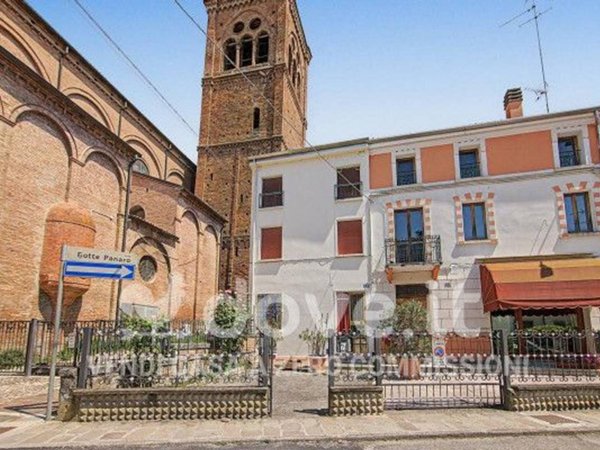 casa indipendente in vendita a Bondeno