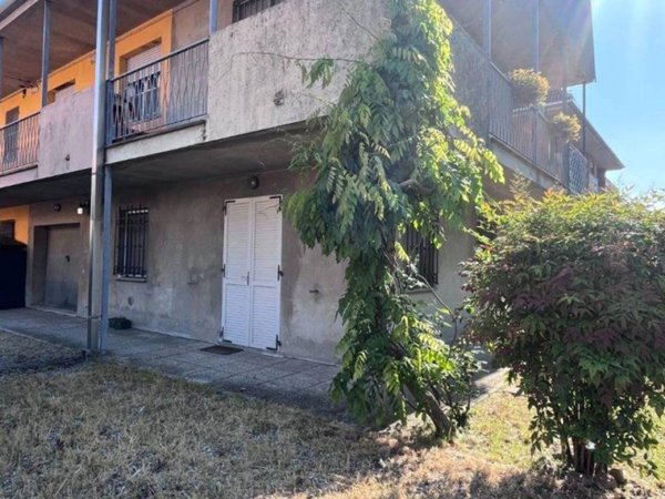 casa indipendente in vendita a Bondeno