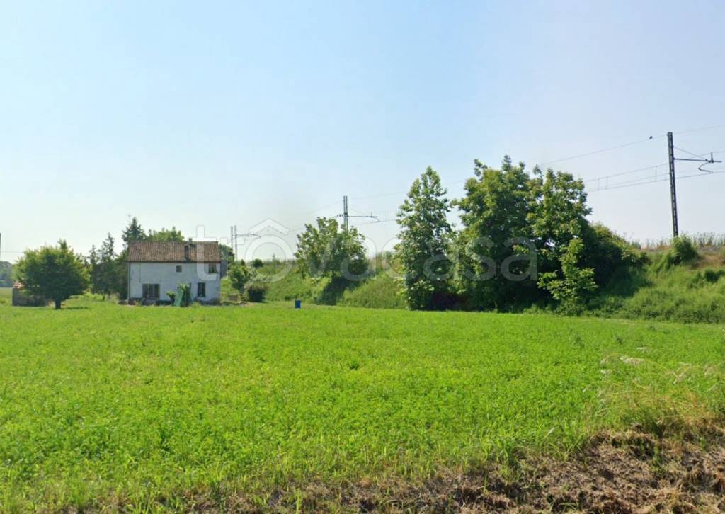 casa indipendente in vendita a Bondeno