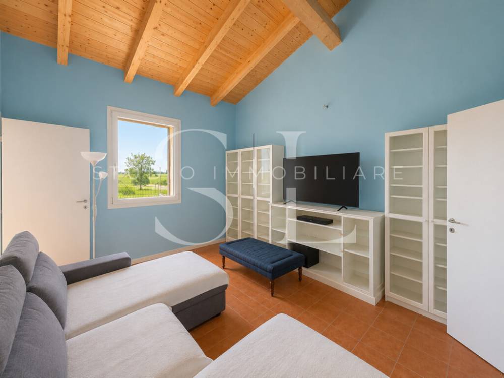 casa indipendente in vendita a Bondeno