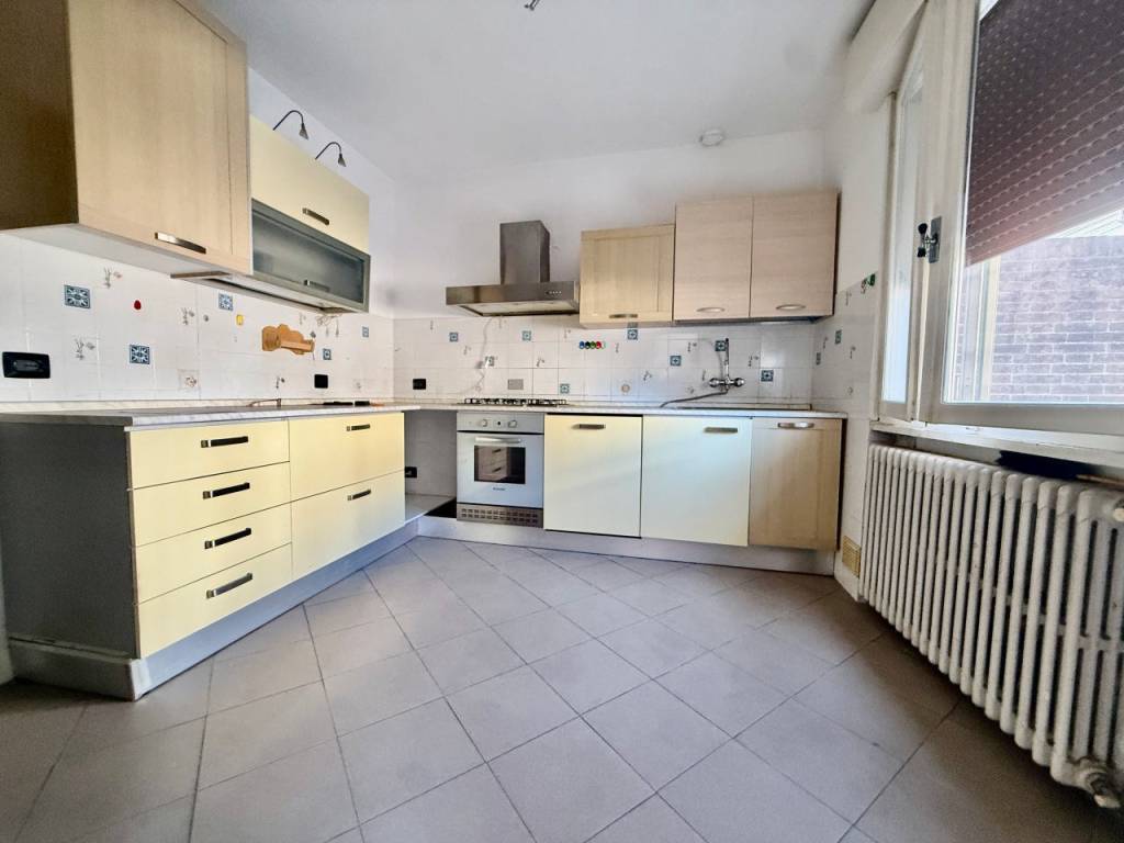 casa indipendente in vendita a Bondeno