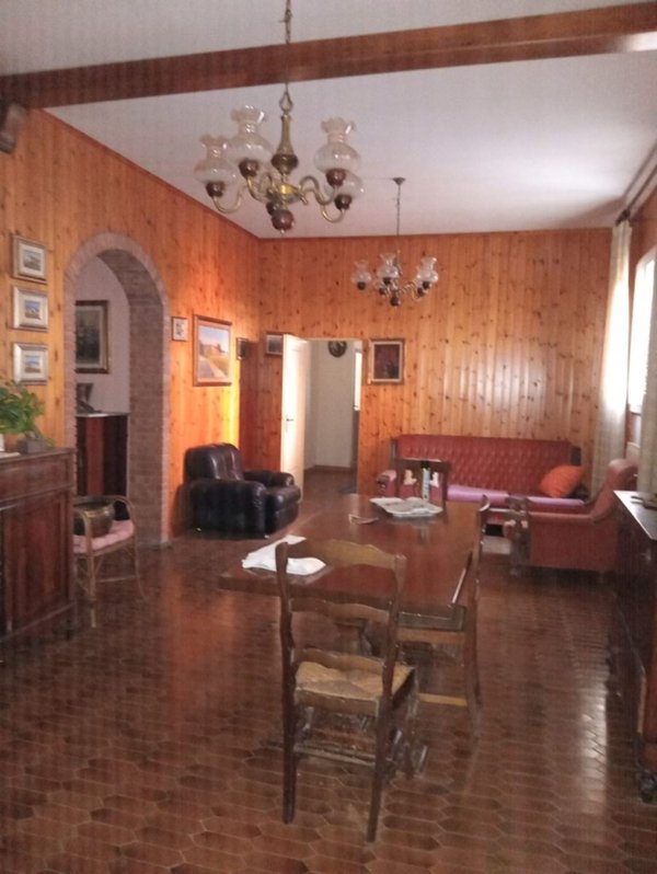 casa indipendente in vendita a Bondeno