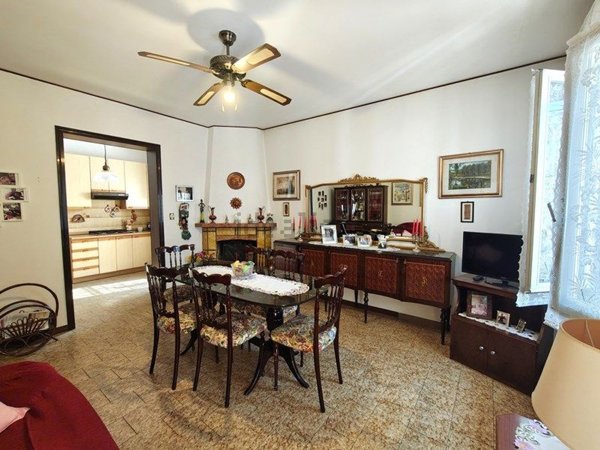 casa indipendente in vendita a Bondeno