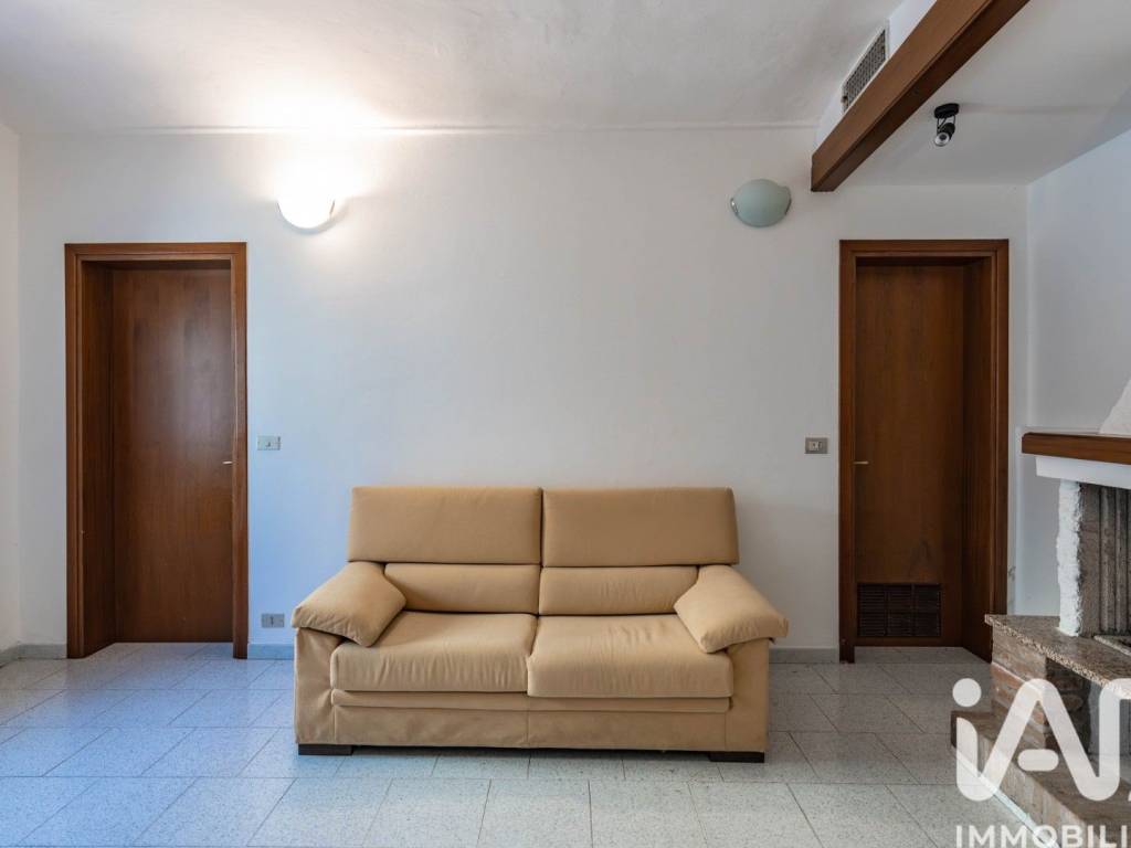 casa indipendente in vendita a Bondeno