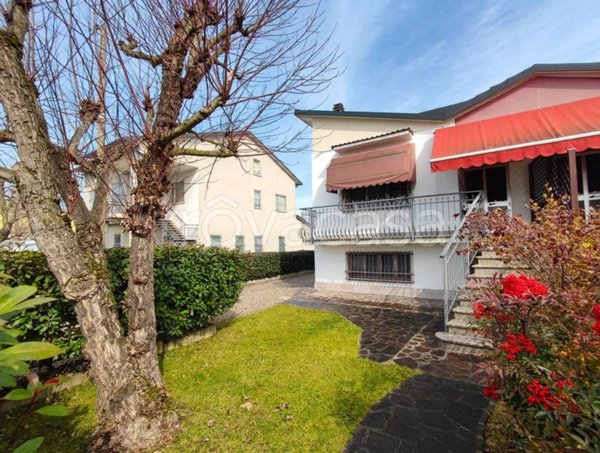 casa indipendente in vendita a Bondeno