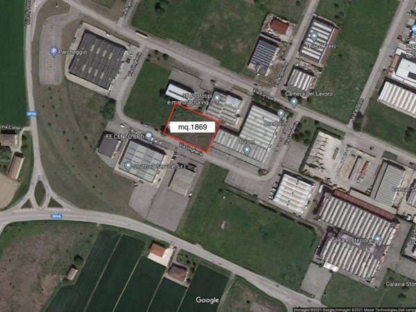 terreno edificabile in vendita a Cento in zona Renazzo