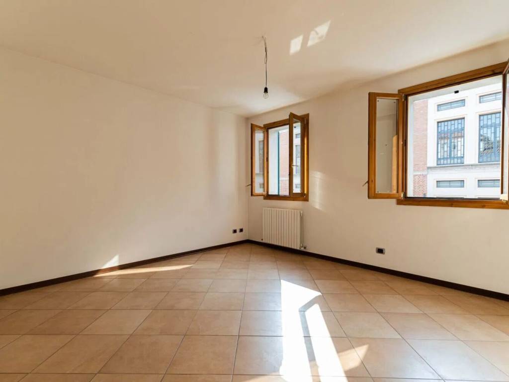 appartamento in vendita a Cento