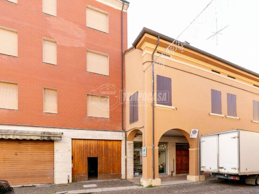 appartamento in vendita a Cento