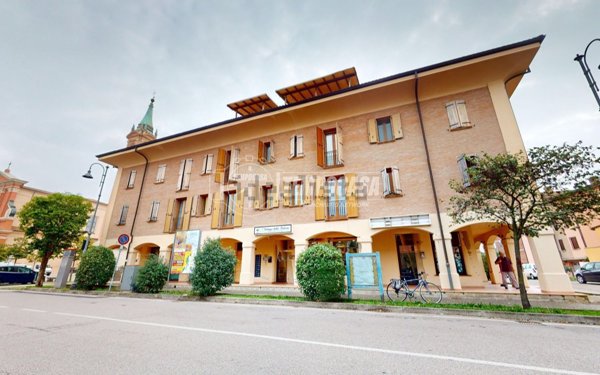 appartamento in vendita a Cento in zona Renazzo
