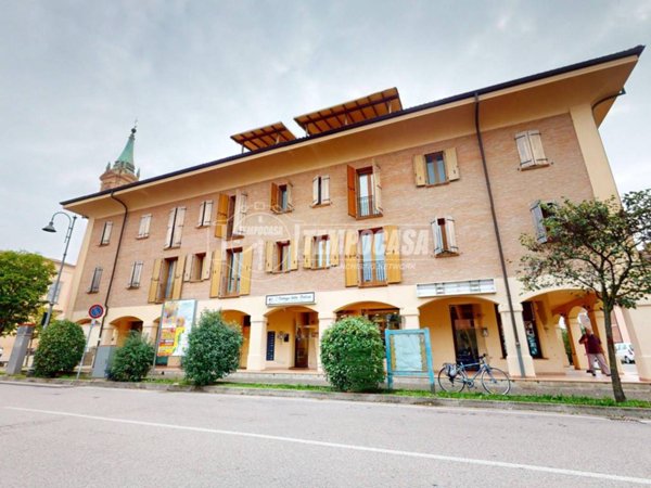 appartamento in vendita a Cento in zona Renazzo