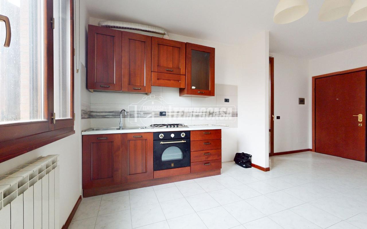 appartamento in vendita a Cento