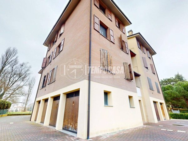 appartamento in vendita a Cento