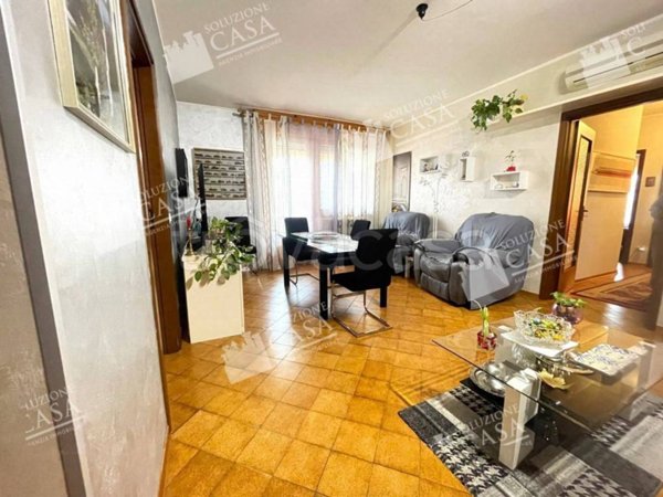 appartamento in vendita a Cento