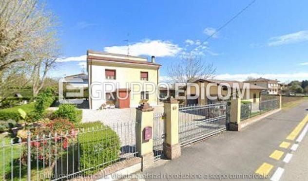 appartamento in vendita a Cento in zona Reno Centese