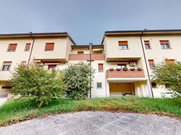 appartamento in vendita a Cento