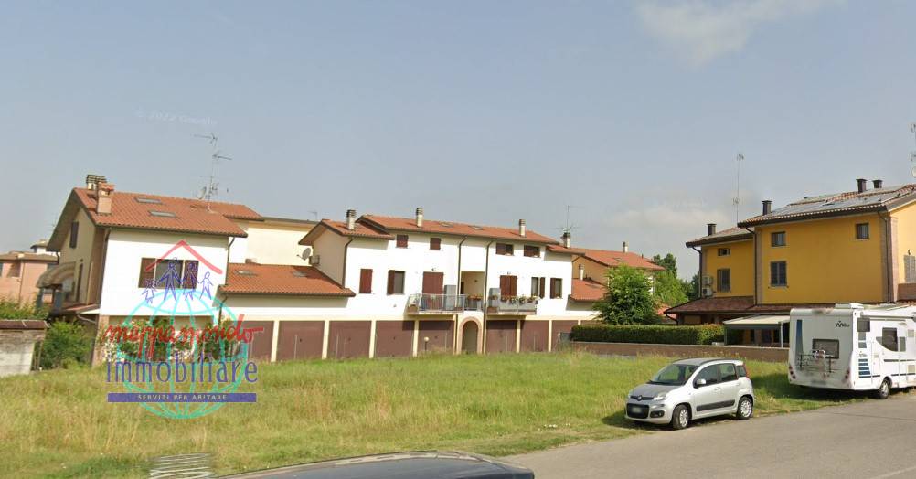 terreno edificabile in vendita a Cento