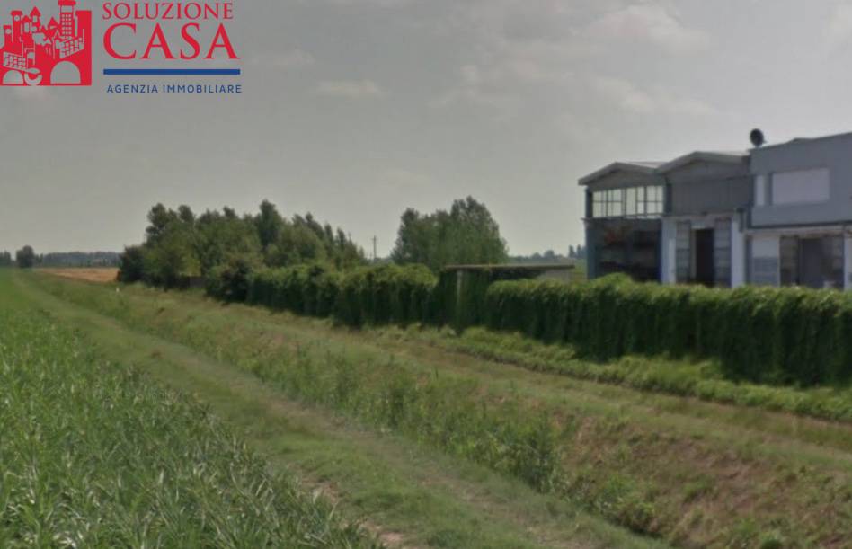 ufficio in vendita a Cento in zona Casumaro