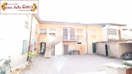 casa indipendente in vendita a Cento