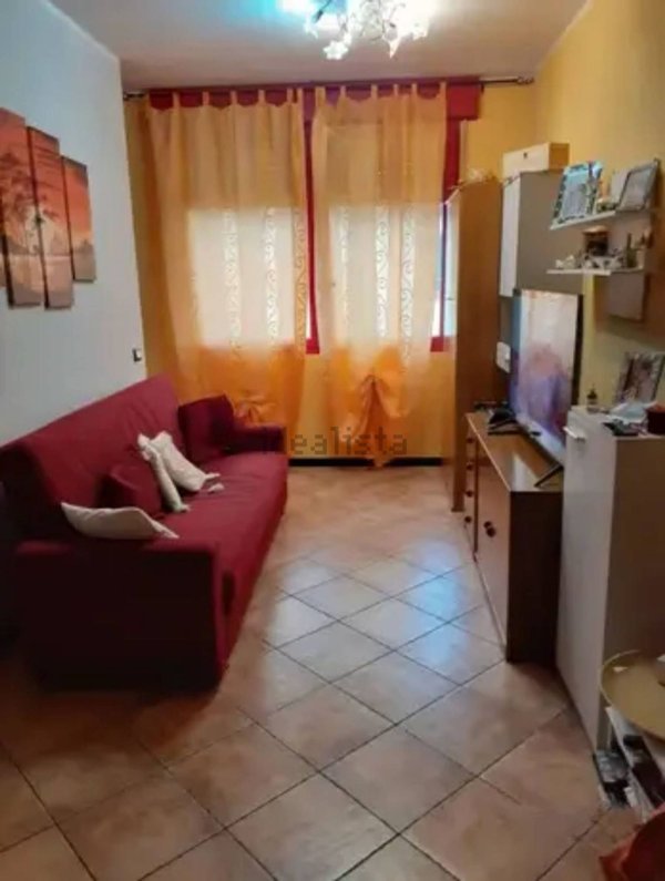 appartamento in vendita a Cento in zona Buonacompra