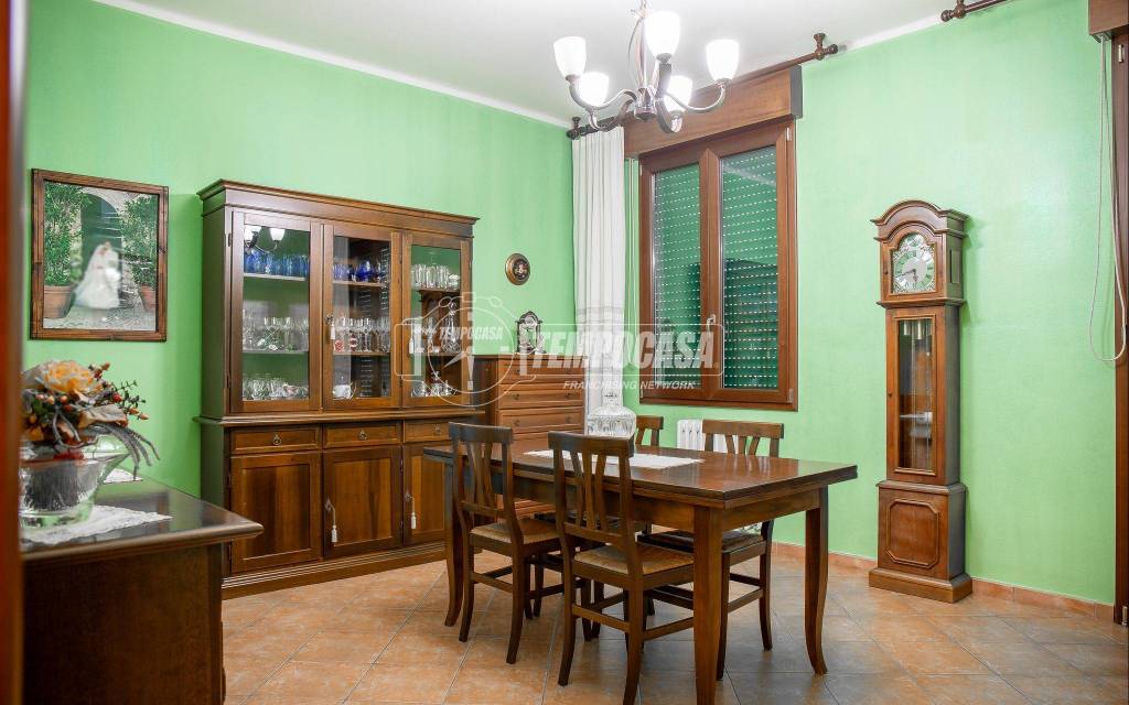 appartamento in vendita a Cento