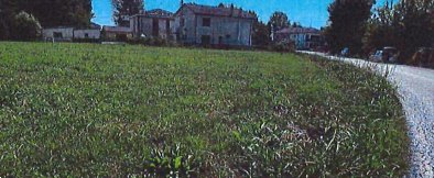 terreno edificabile in vendita a Cento in zona Casumaro