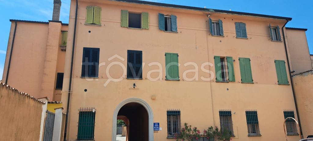 appartamento in vendita a Cento