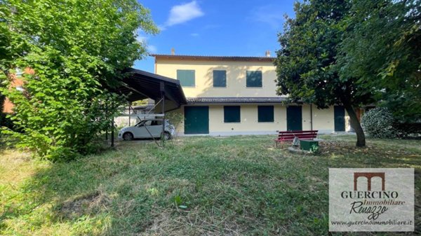 casa indipendente in vendita a Cento in zona Renazzo