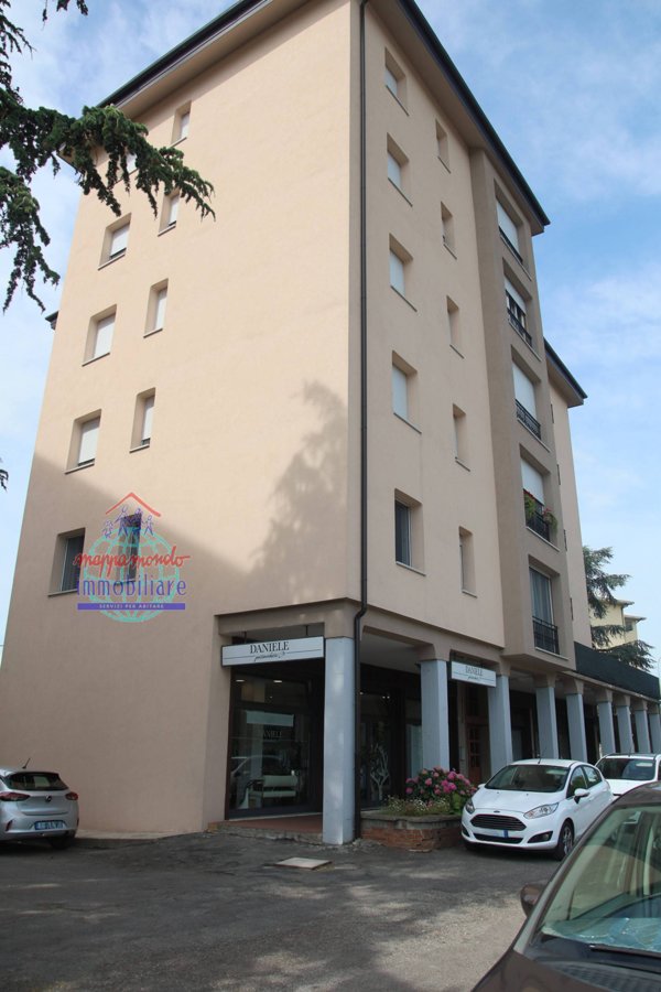 appartamento in vendita a Cento