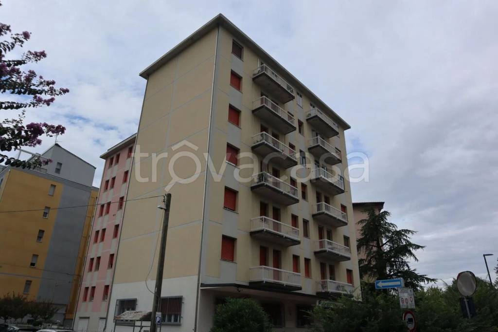 appartamento in vendita a Cento
