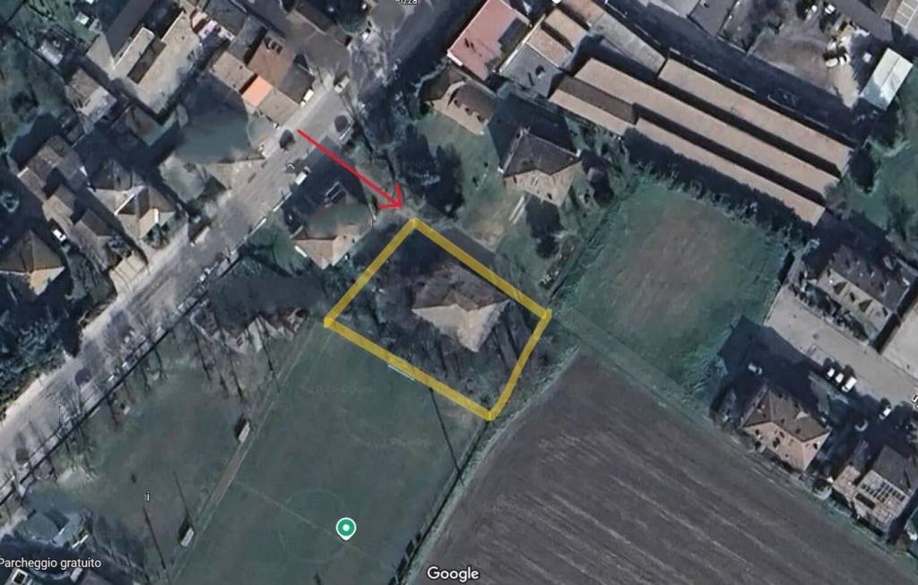 terreno edificabile in vendita a Cento