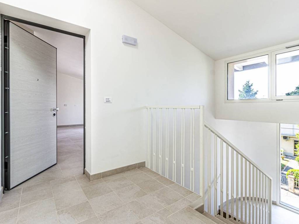 appartamento in vendita a Cento in zona Corporeno