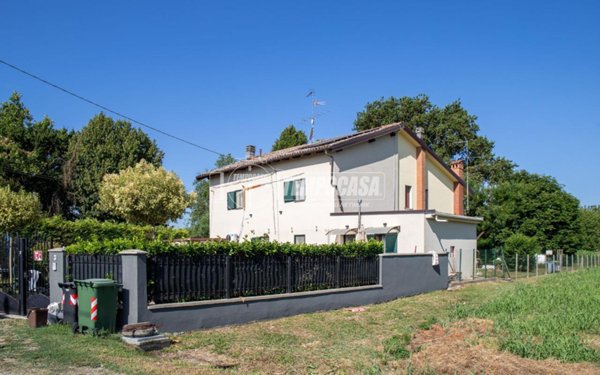 appartamento in vendita a Cento