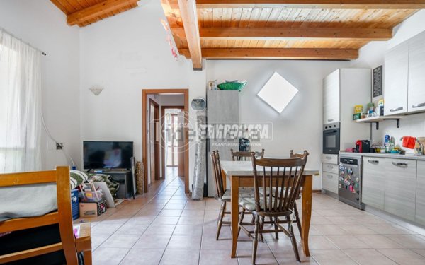 appartamento in vendita a Cento