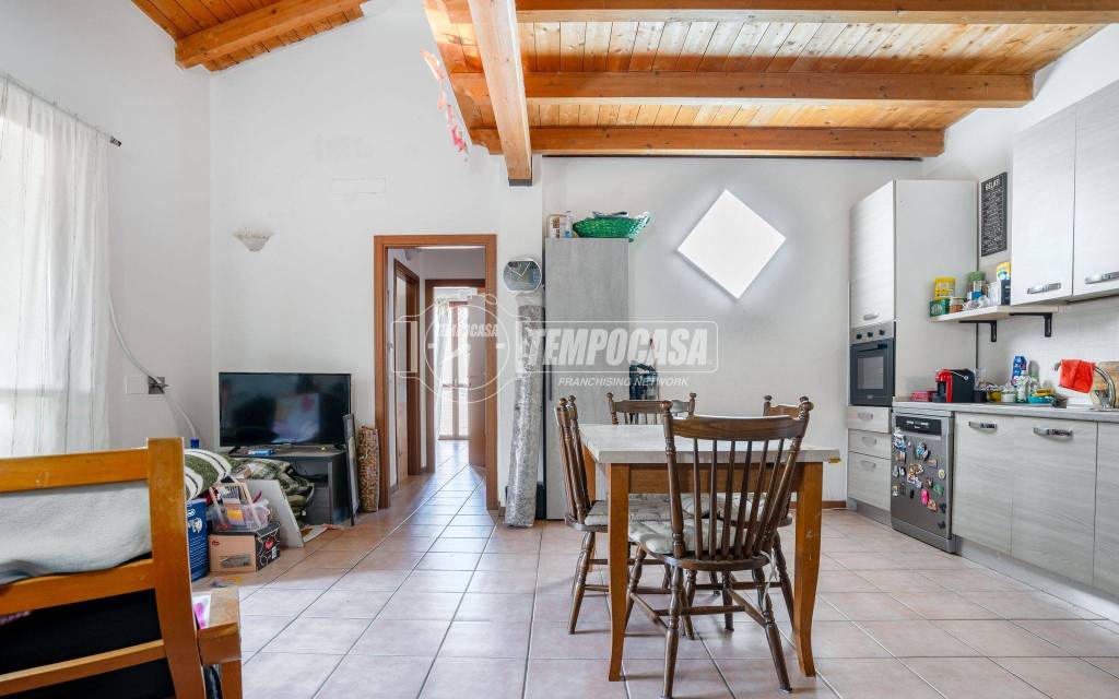 appartamento in vendita a Cento in zona Renazzo