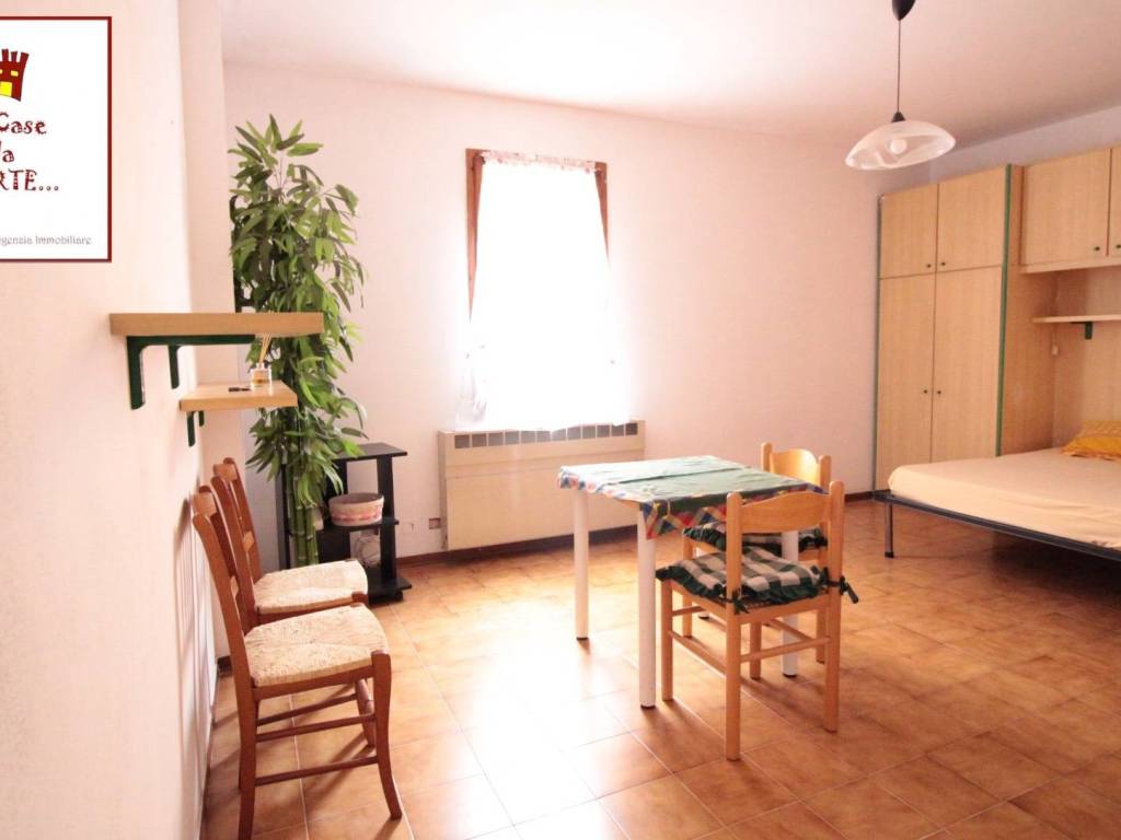 appartamento in vendita a Cento
