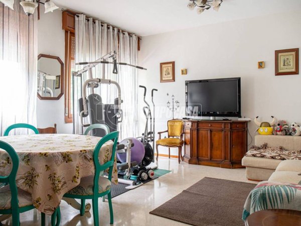 appartamento in vendita a Cento