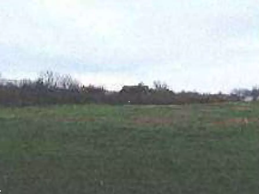 terreno edificabile in vendita a Cento