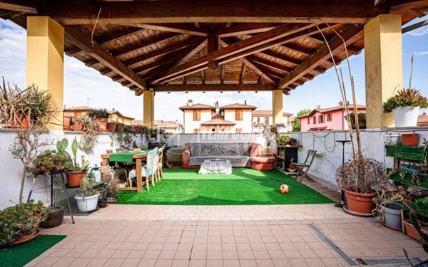 appartamento in vendita a Cento in zona Renazzo